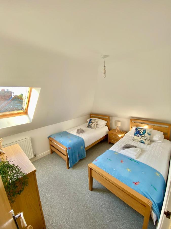 Swanage Holiday Penthouse Apartment, Moments From Beach And Town, On Site Parking, Fast Wifi, Sleeps Up To 6, Rated Exceptional エクステリア 写真
